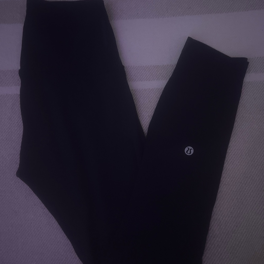 Lululemon True Navy Wunder Train High-Rise 25” Leggings